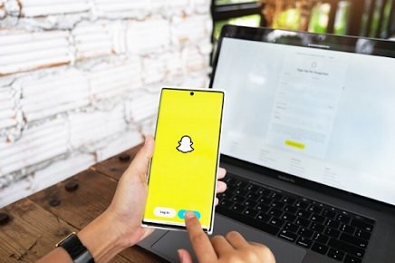 Creating Snapchat Ads for Millennials and GenZ: Types, Tips, and Best Practices